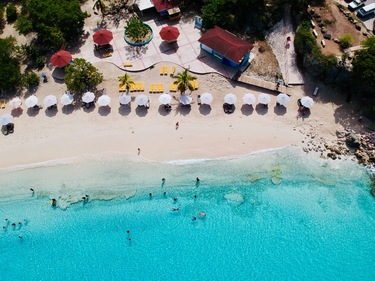 🌴 Vol et hôtel à Curaçao pour 719 € par personne